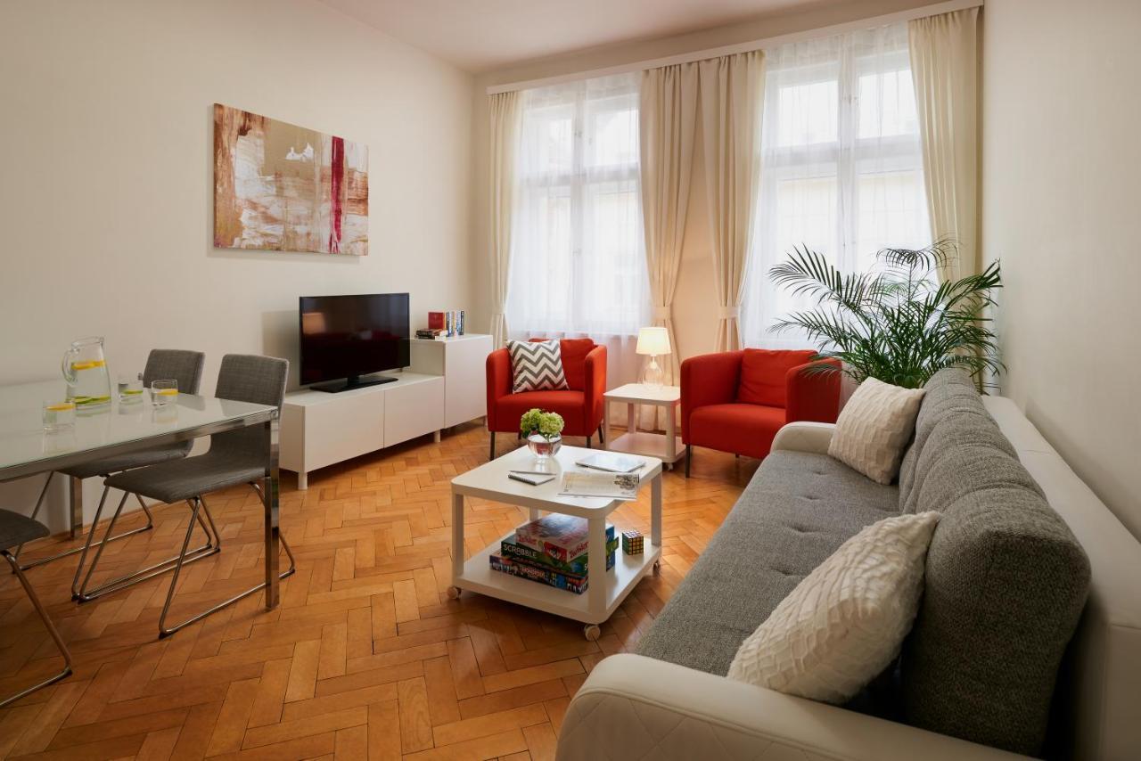 Residence Vocelova Praga Zewnętrze zdjęcie
